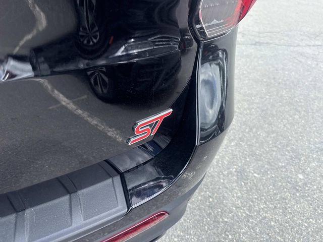 Certified 2025 Ford Explorer ST AWD/4WD image 5