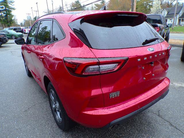 Certified 2023 Ford Escape ST-Line w/ Tech Pack #1 AWD/4WD image 6