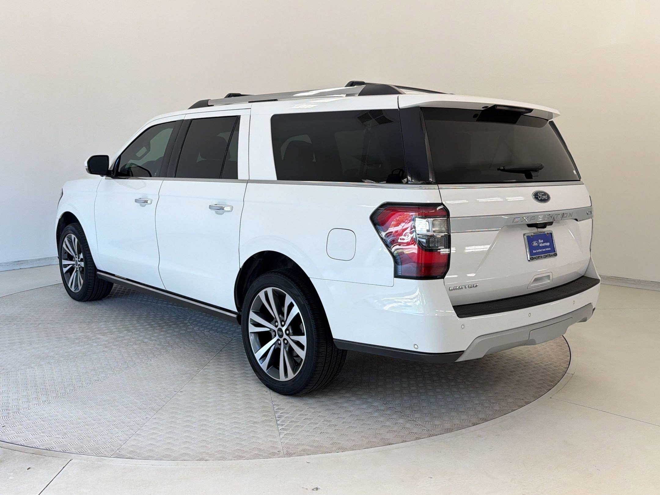 Certified 2021 Ford Expedition Max Limited image 3