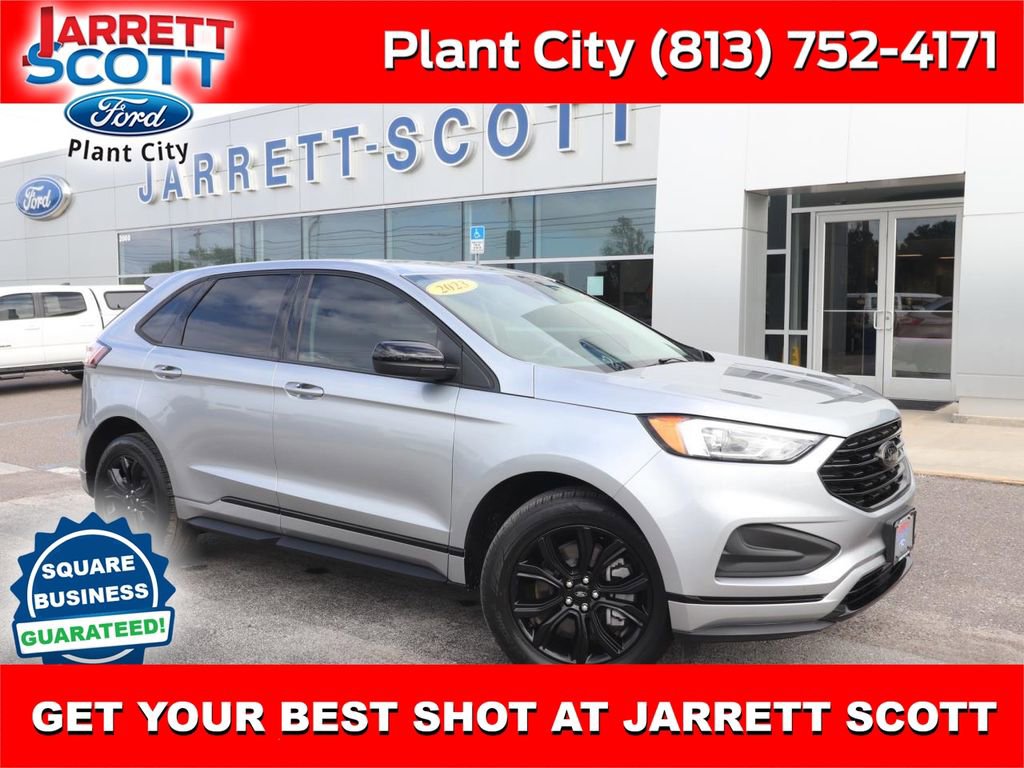 Certified 2023 Ford Edge SE w/ Black Appearance Package