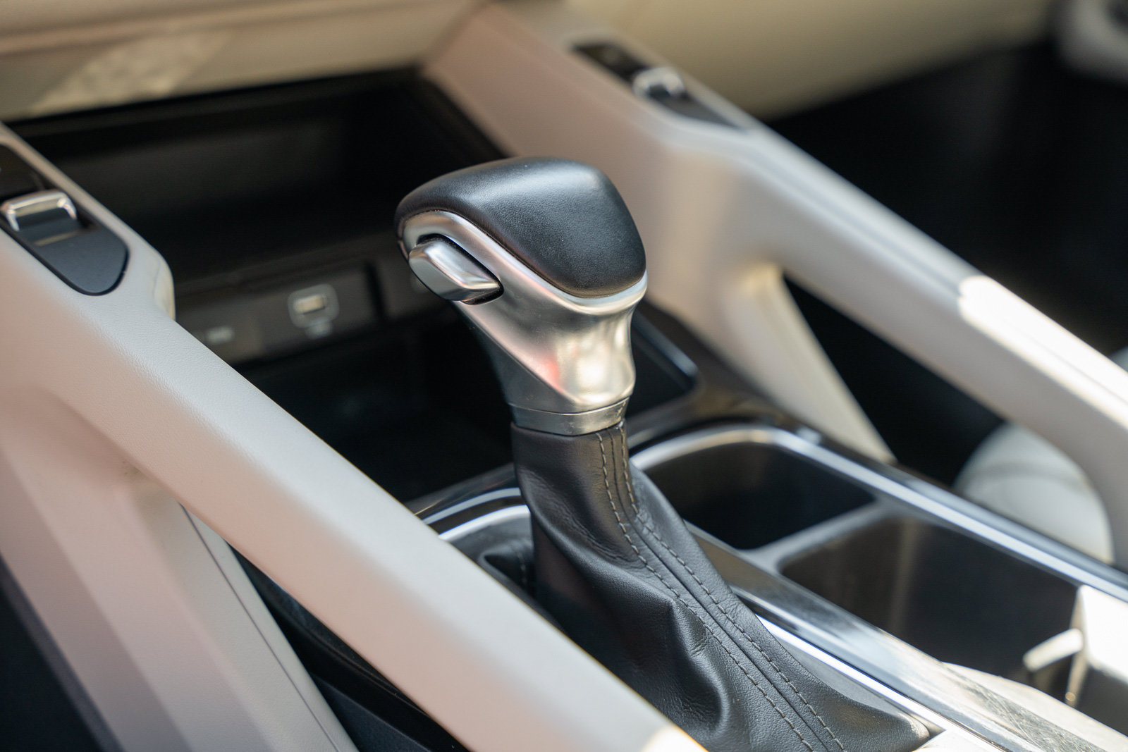 Used 2020 Kia Telluride S FWD image 23