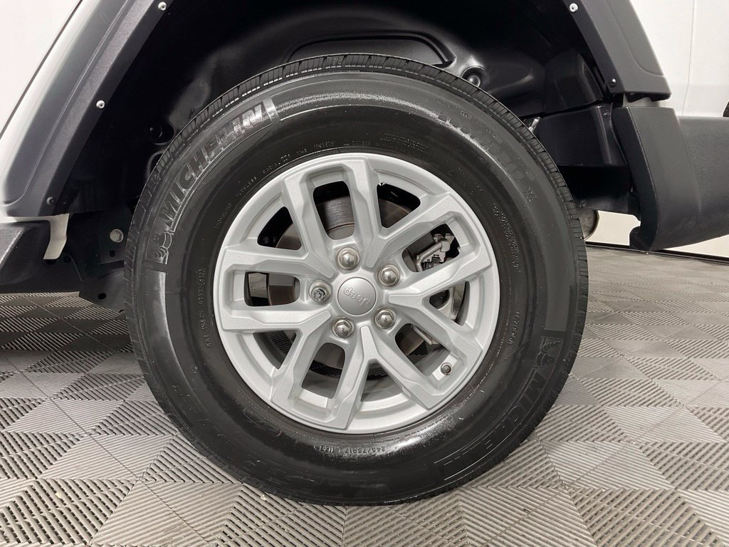 Used 2023 Jeep Wrangler Unlimited Sport AWD/4WD image 10