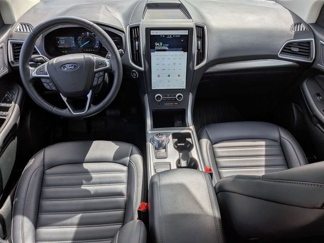 Certified 2022 Ford Edge SEL w/ Convenience Package AWD/4WD image 27