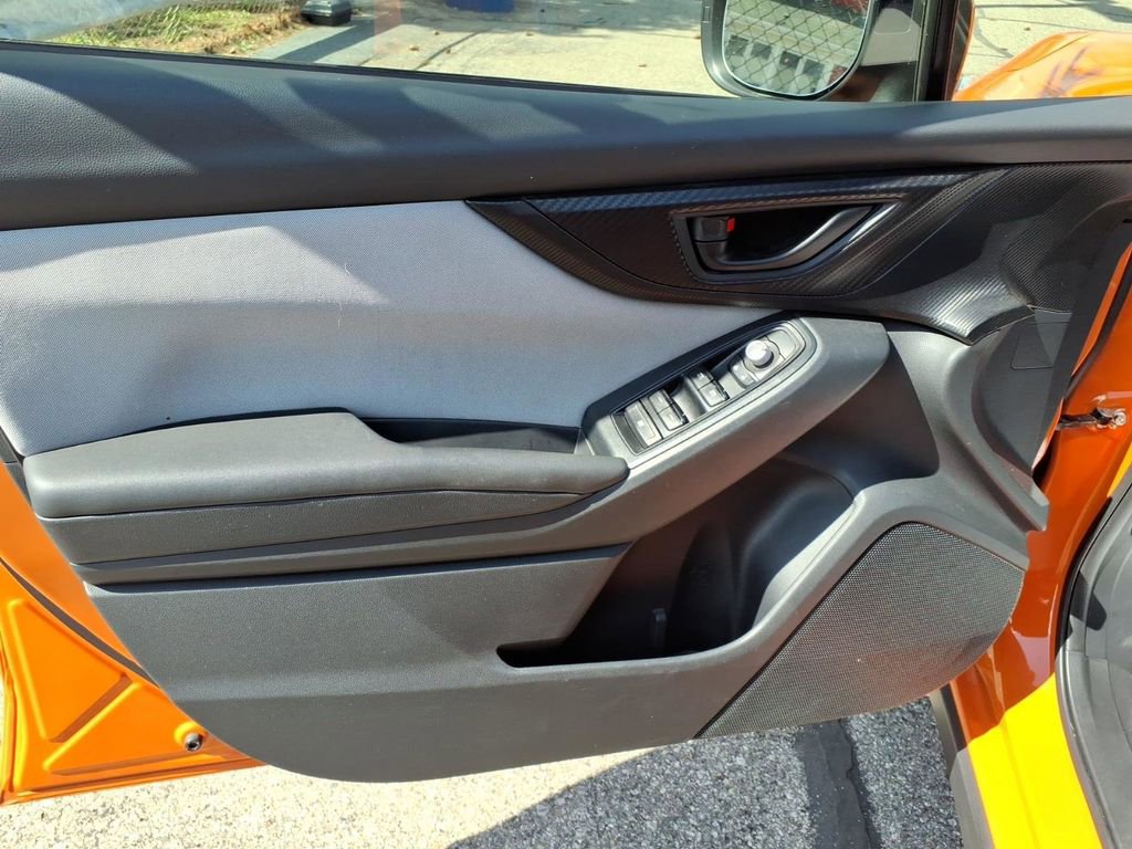 Used 2020 Subaru Crosstrek 2.0i Premium w/ Moonroof Package 2 image 13