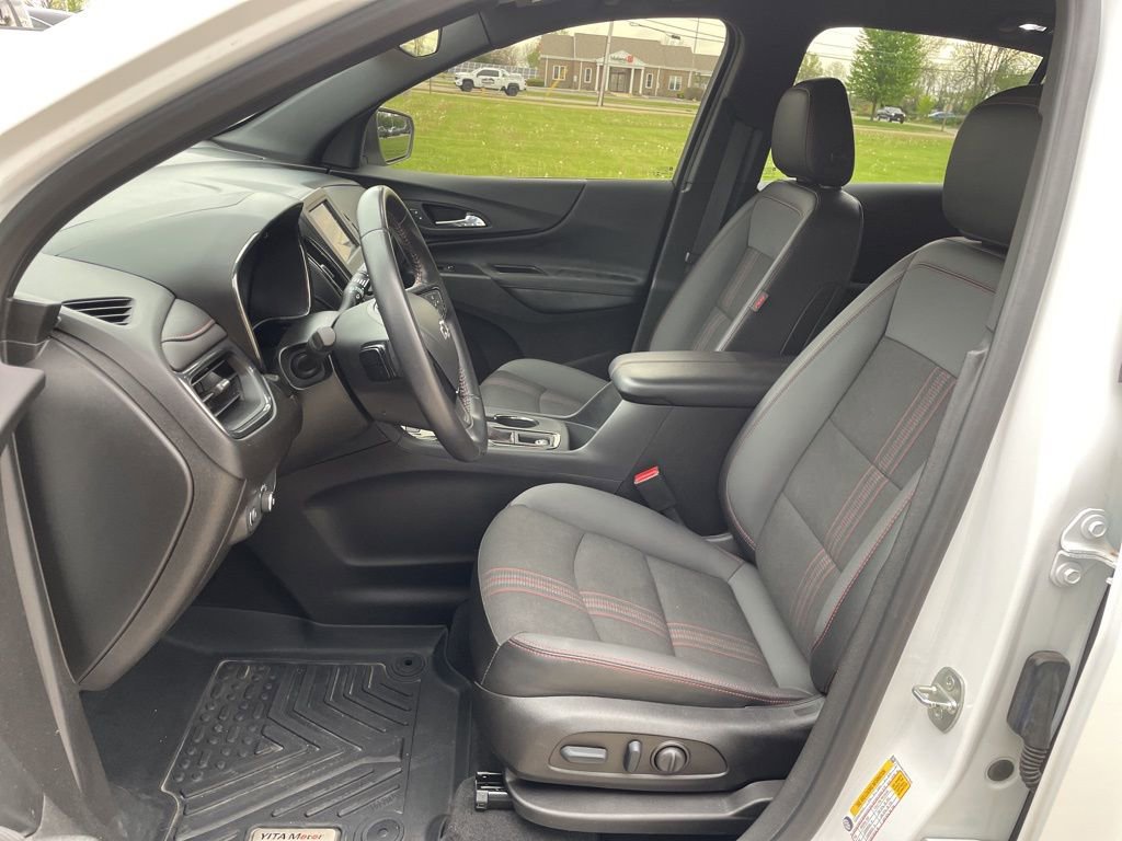 Used 2022 Chevrolet Equinox RS AWD/4WD image 8