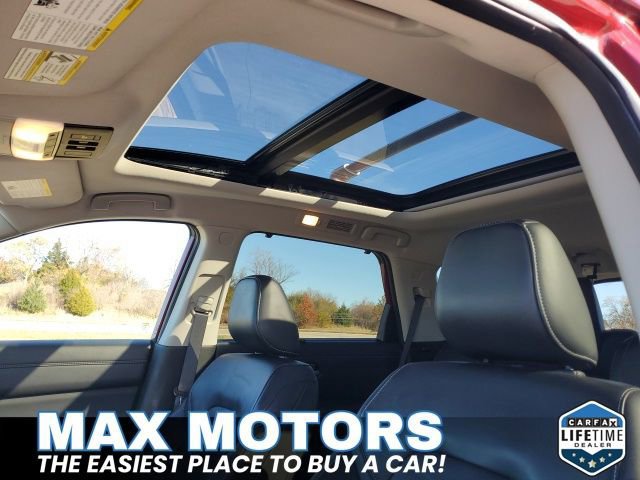 Used 2023 Nissan Pathfinder Platinum w/ Lighting Package (N93) image 22