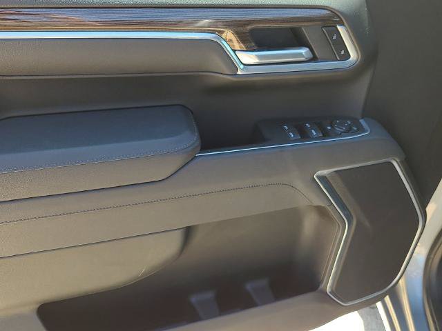 Used 2026 Chevrolet Silverado 1500 LT AWD/4WD image 19
