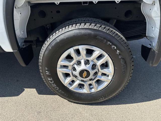 Used 2025 Chevrolet Silverado 2500 LT w/ Convenience Package AWD/4WD image 9