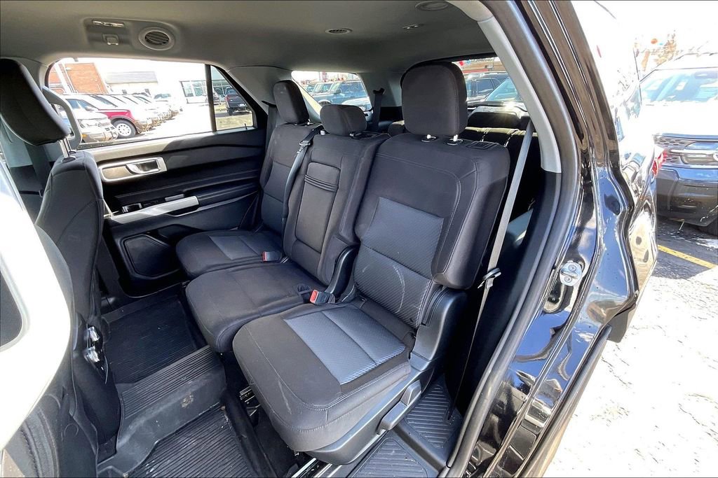 Certified 2022 Ford Explorer XLT w/ Class IV Trailer Tow Package image 23