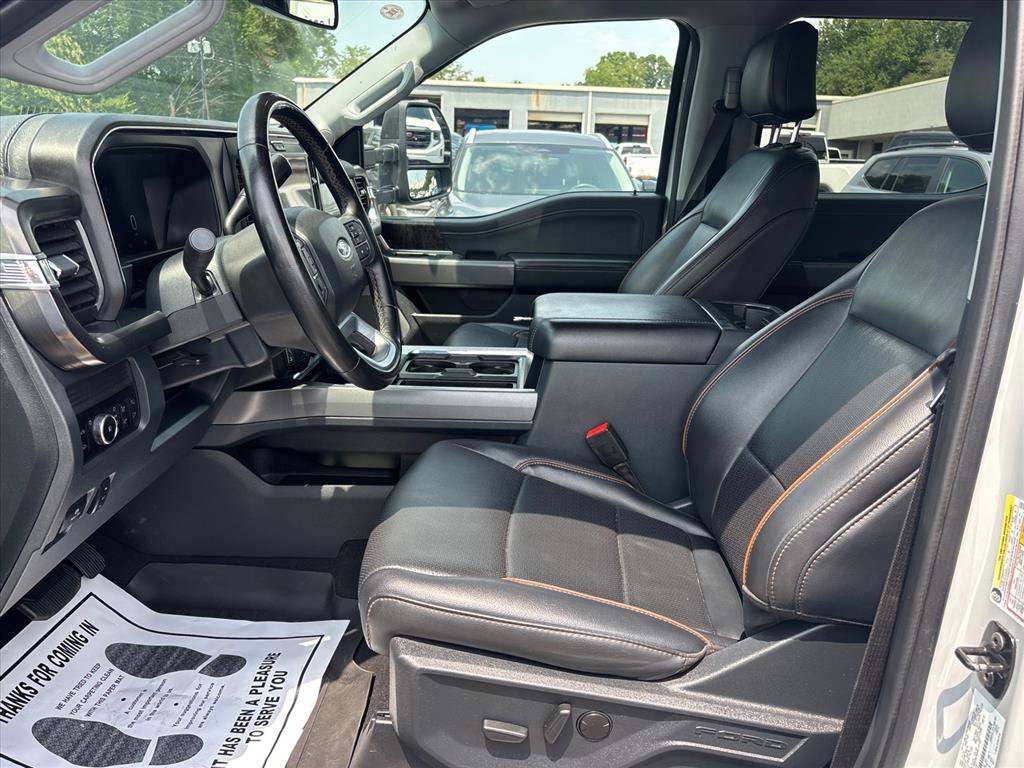 Certified 2025 Ford F250 Lariat w/ Black Appearance Package AWD/4WD image 24