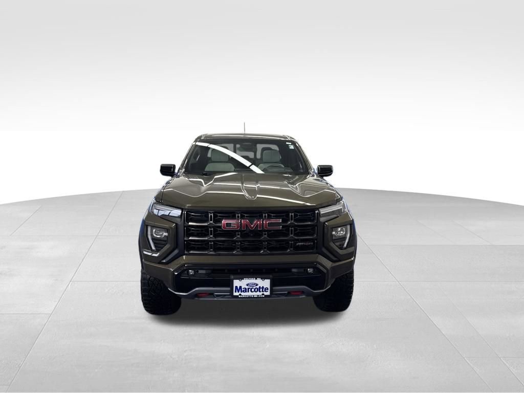 Used 2024 GMC Canyon AT4X AWD/4WD image 10
