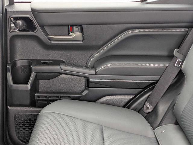 Used 2025 Toyota 4Runner Limited AWD/4WD image 21