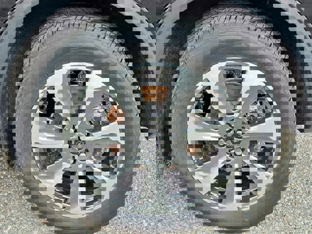 Certified 2024 Ford Escape Platinum image 29