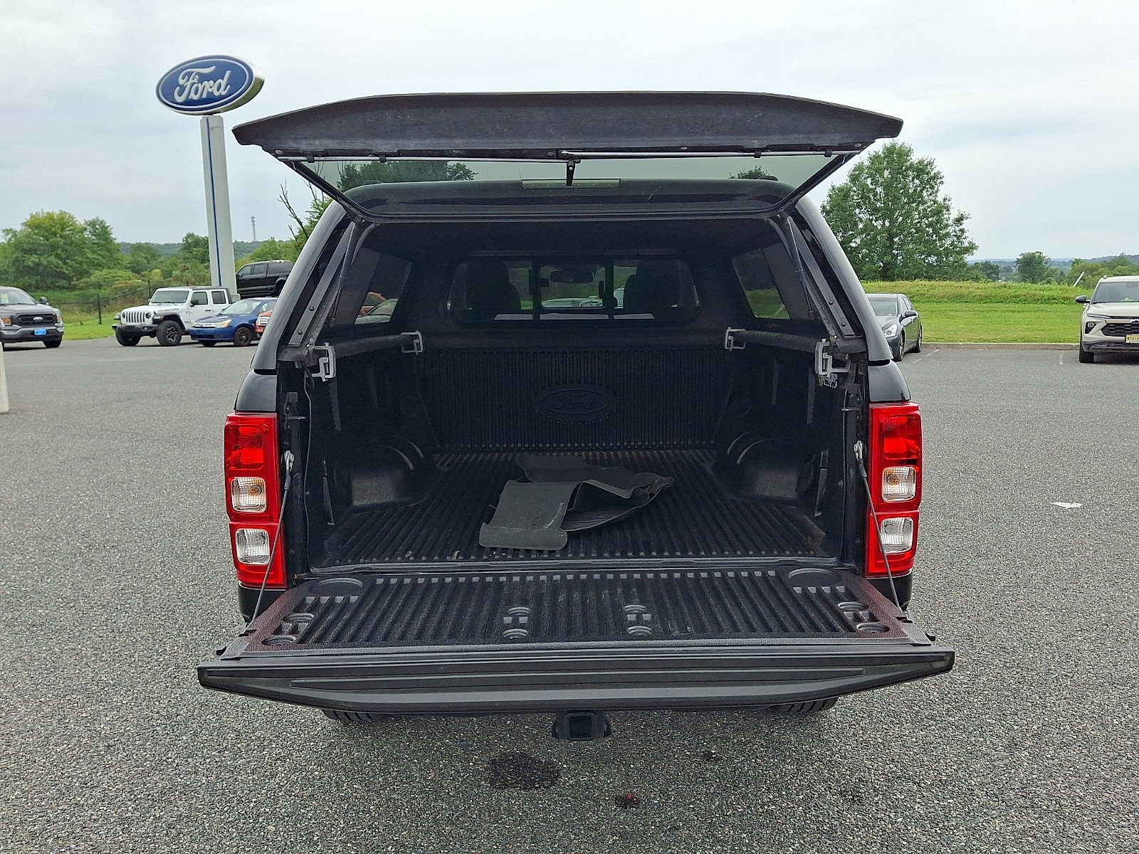 Certified 2023 Ford Ranger XL w/ Trailer Tow Package AWD/4WD image 29