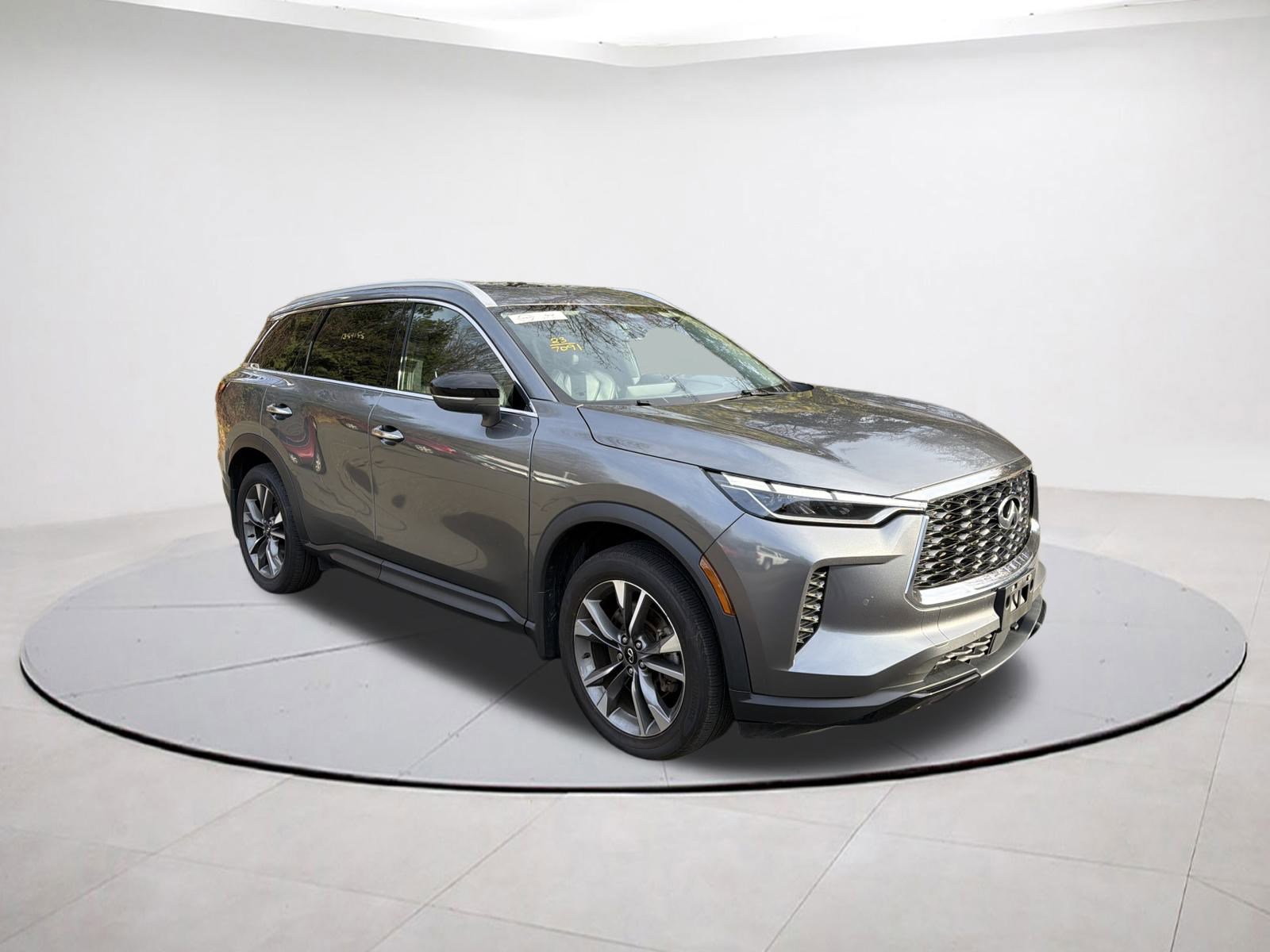 Used 2023 INFINITI QX60 Luxe w/ Cargo Package image 1