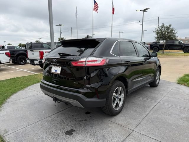 Certified 2022 Ford Edge SEL w/ Convenience Package AWD/4WD image 7