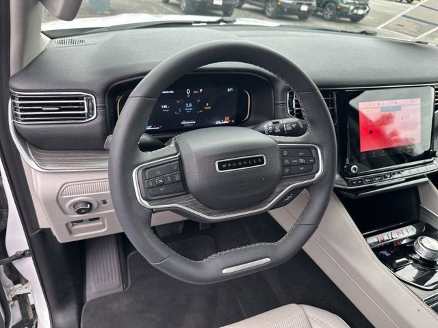 Used 2024 Jeep Wagoneer Series II w/ Flexible Seating Group AWD/4WD image 15