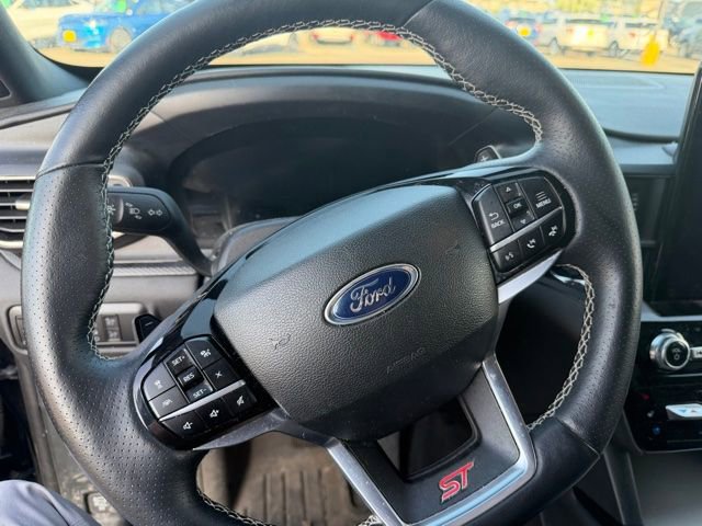 Certified 2023 Ford Explorer ST w/ Equipment Group 401A AWD/4WD image 9