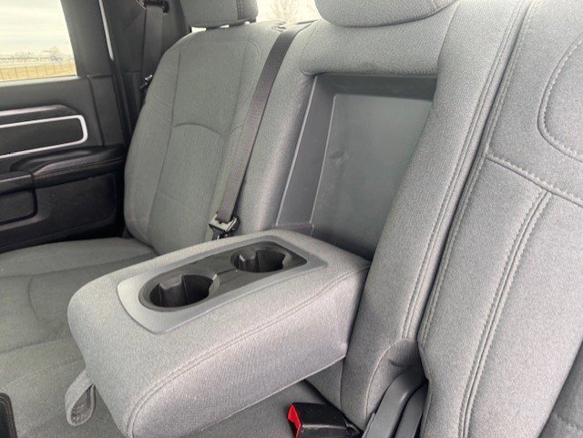 Used 2024 RAM 3500 Big Horn image 28