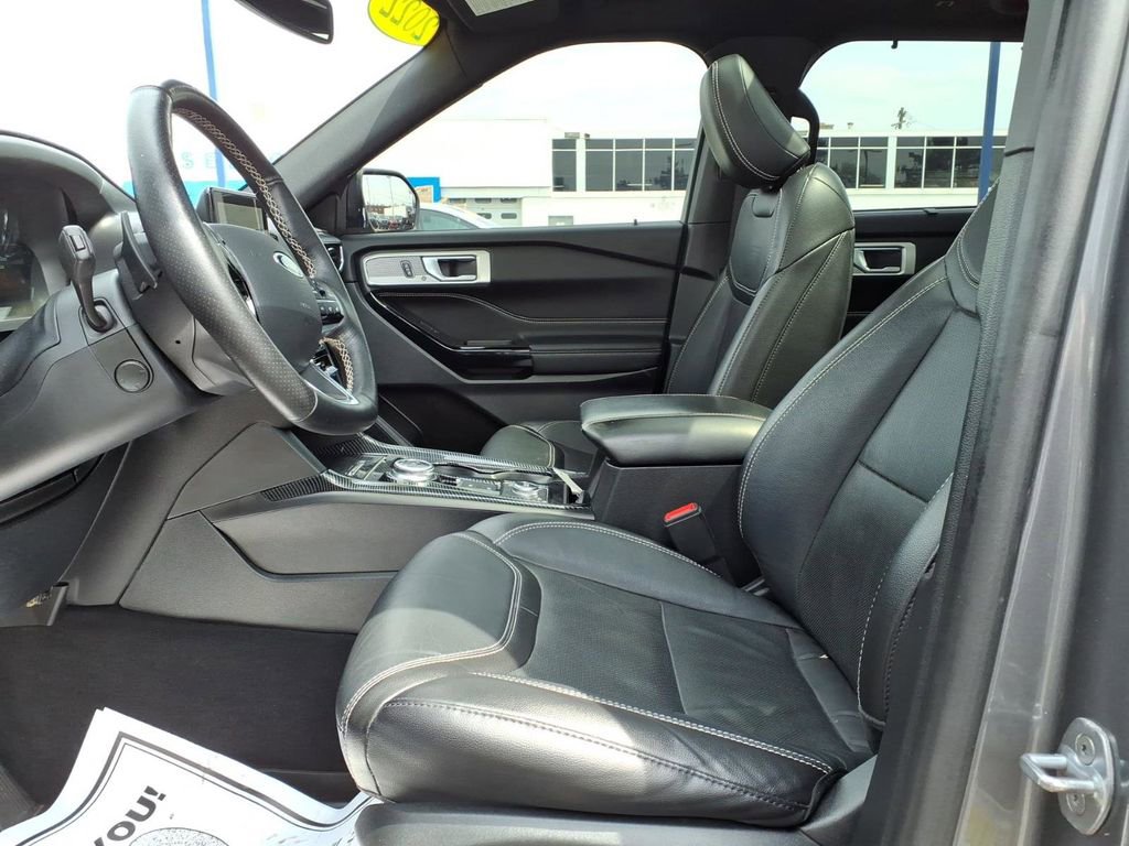 Certified 2022 Ford Explorer ST w/ Equipment Group 401A AWD/4WD image 16