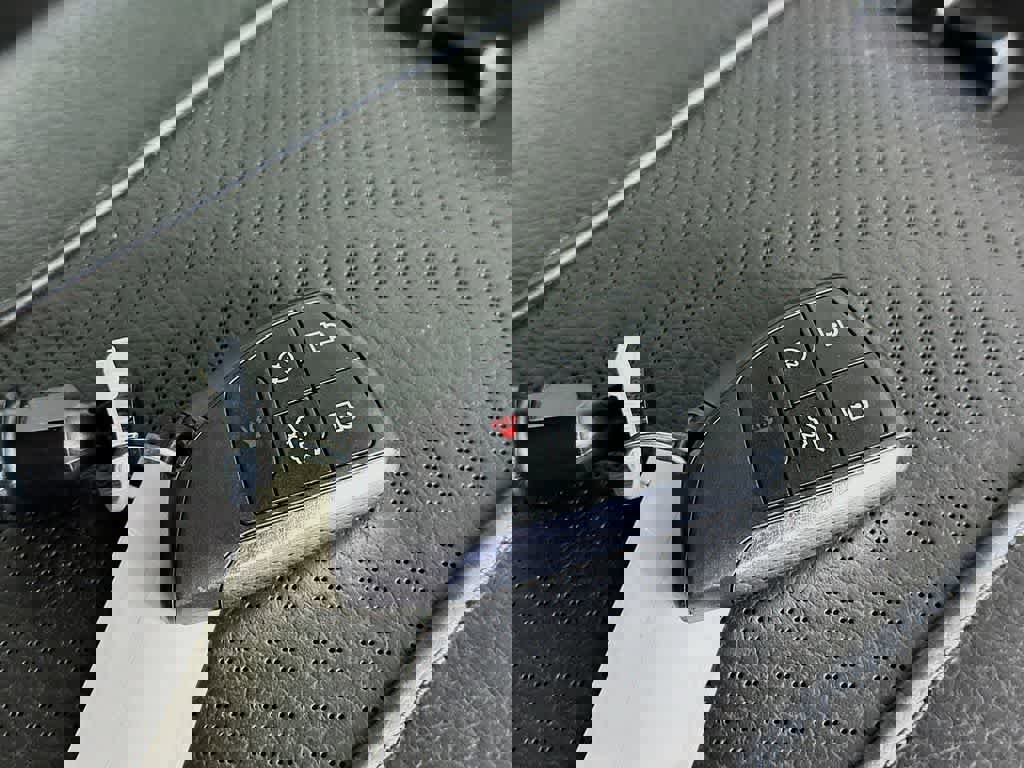 Used 2023 GMC Sierra 1500 Denali w/ Technology Package image 24