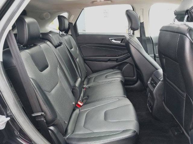 Certified 2018 Ford Edge Titanium w/ Canadian Touring Package AWD/4WD image 23