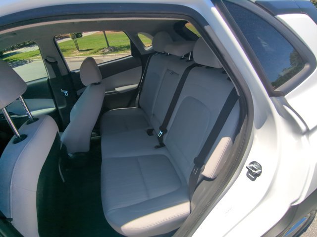 Used 2023 Hyundai Kona SEL w/ Cargo Package AWD/4WD image 29