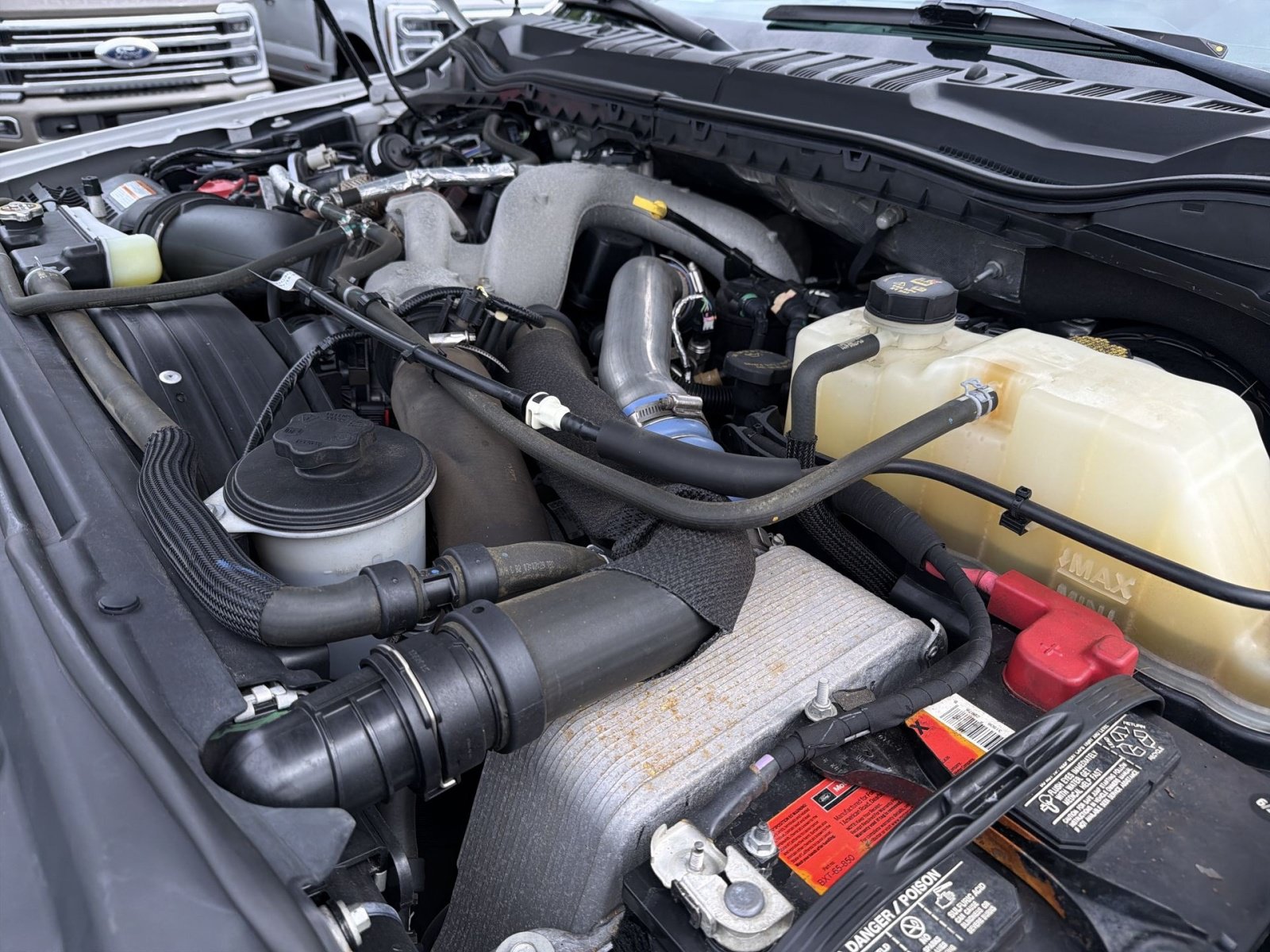 Certified 2020 Ford F250 Lariat w/ Lariat Ultimate Package AWD/4WD image 31