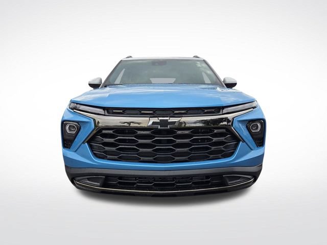 Used 2025 Chevrolet TrailBlazer ACTIV w/ Convenience Package FWD image 3