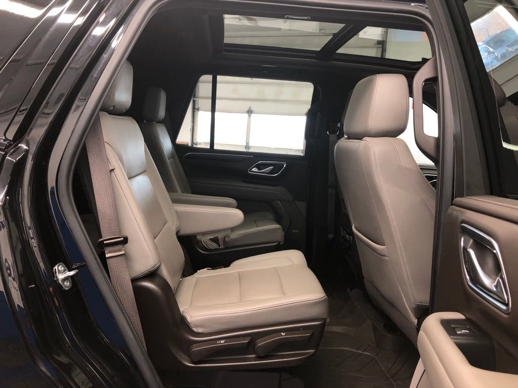 Used 2022 Chevrolet Tahoe Z71 w/ Z71 Off-Road Package image 31