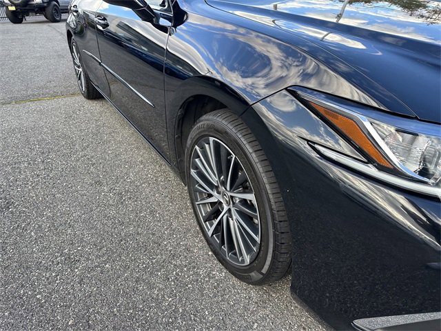 Used 2022 Lexus ES 350 w/ Premium Package image 12