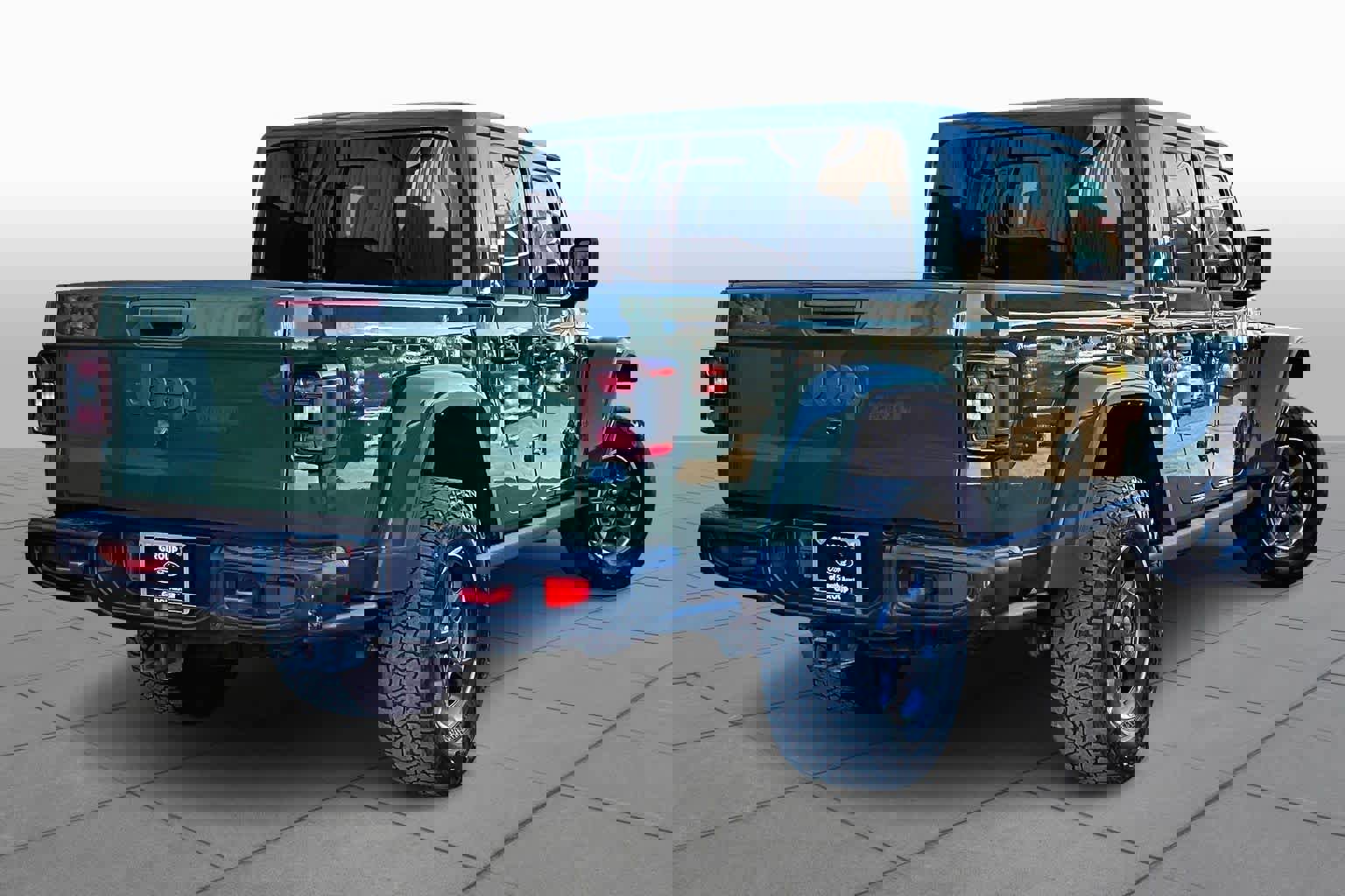 Used 2021 Jeep Gladiator Rubicon image 3