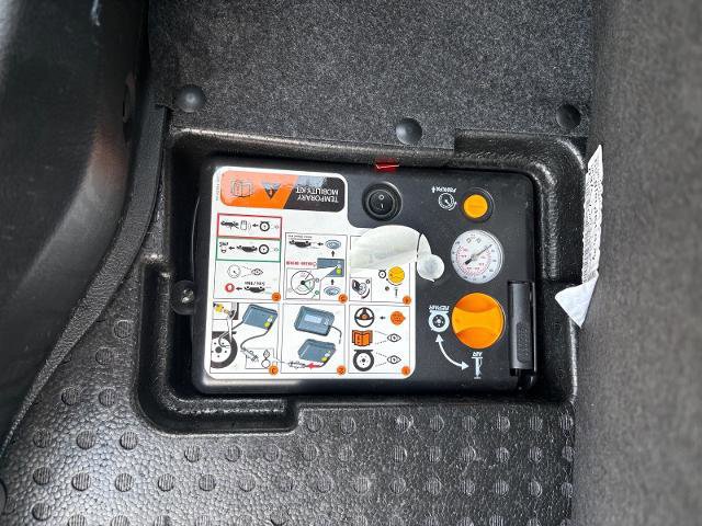 Certified 2017 Ford Fusion Energi SE image 34