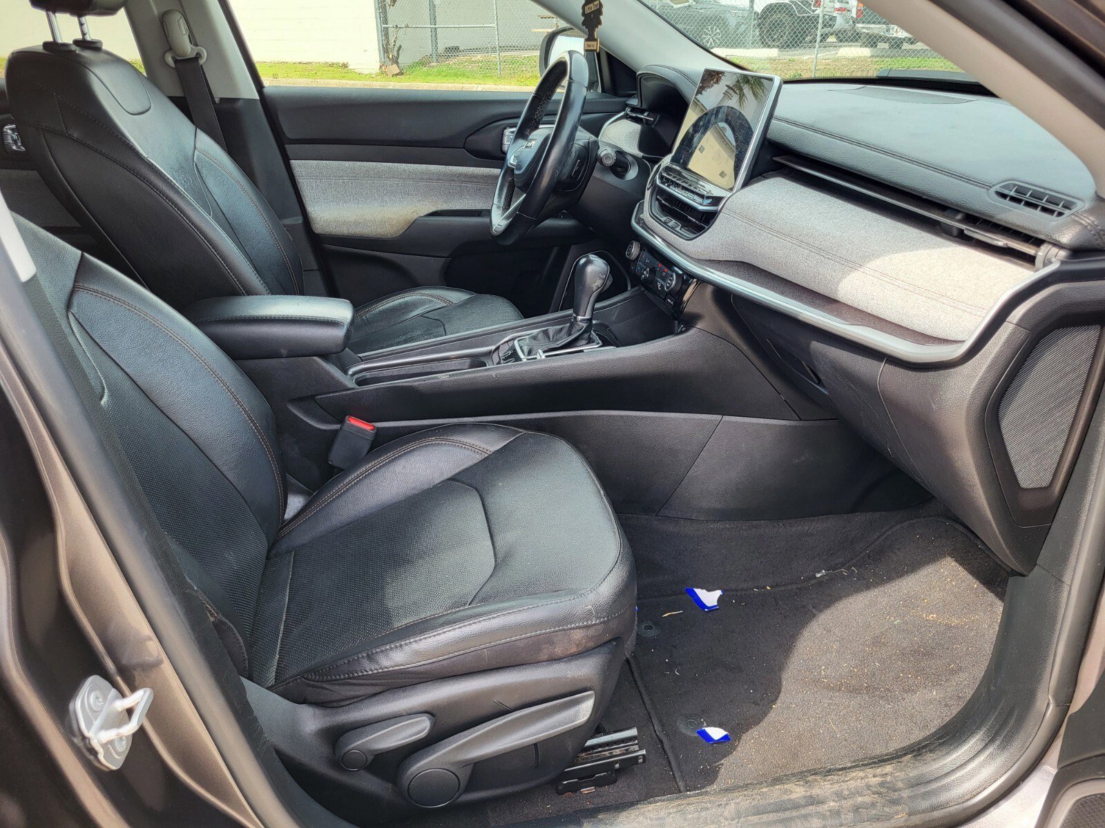 Used 2022 Jeep Compass Latitude w/ Sun and Sound Group image 12