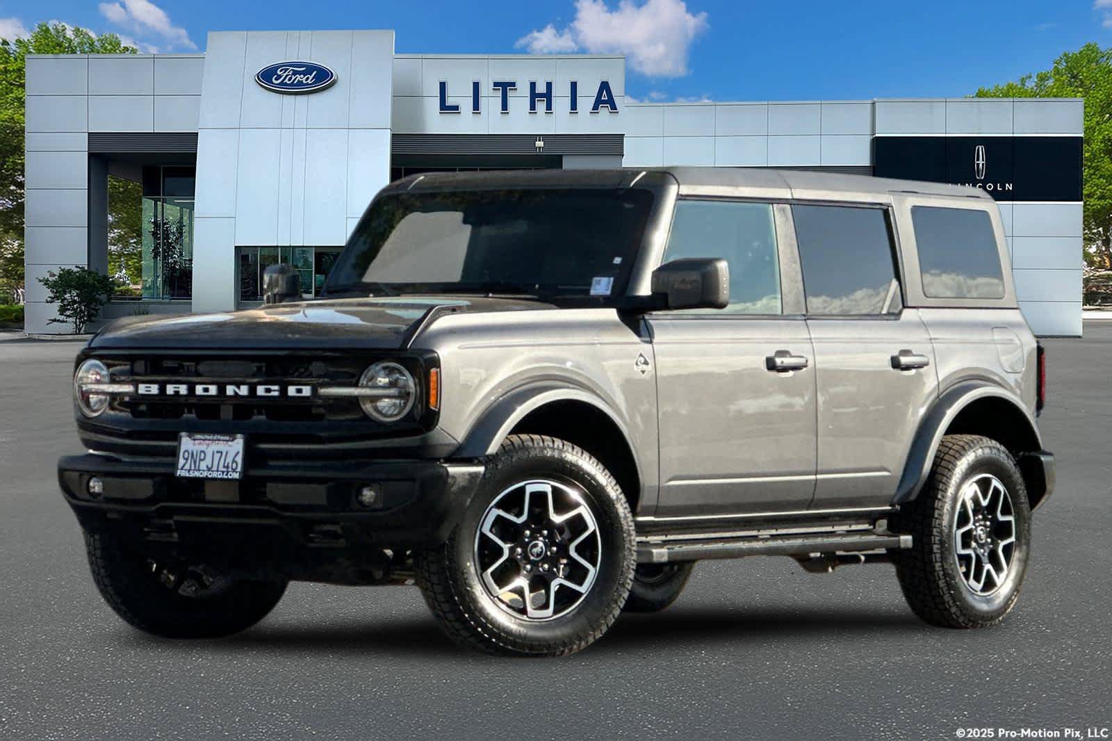 Certified 2024 Ford Bronco Outer Banks