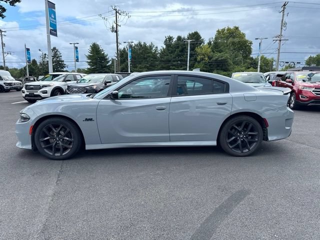 Used 2020 Dodge Charger R/T w/ Plus Group RWD image 4