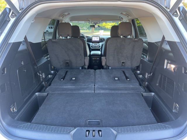 Certified 2022 Ford Explorer XLT w/ Class IV Trailer Tow Package image 29