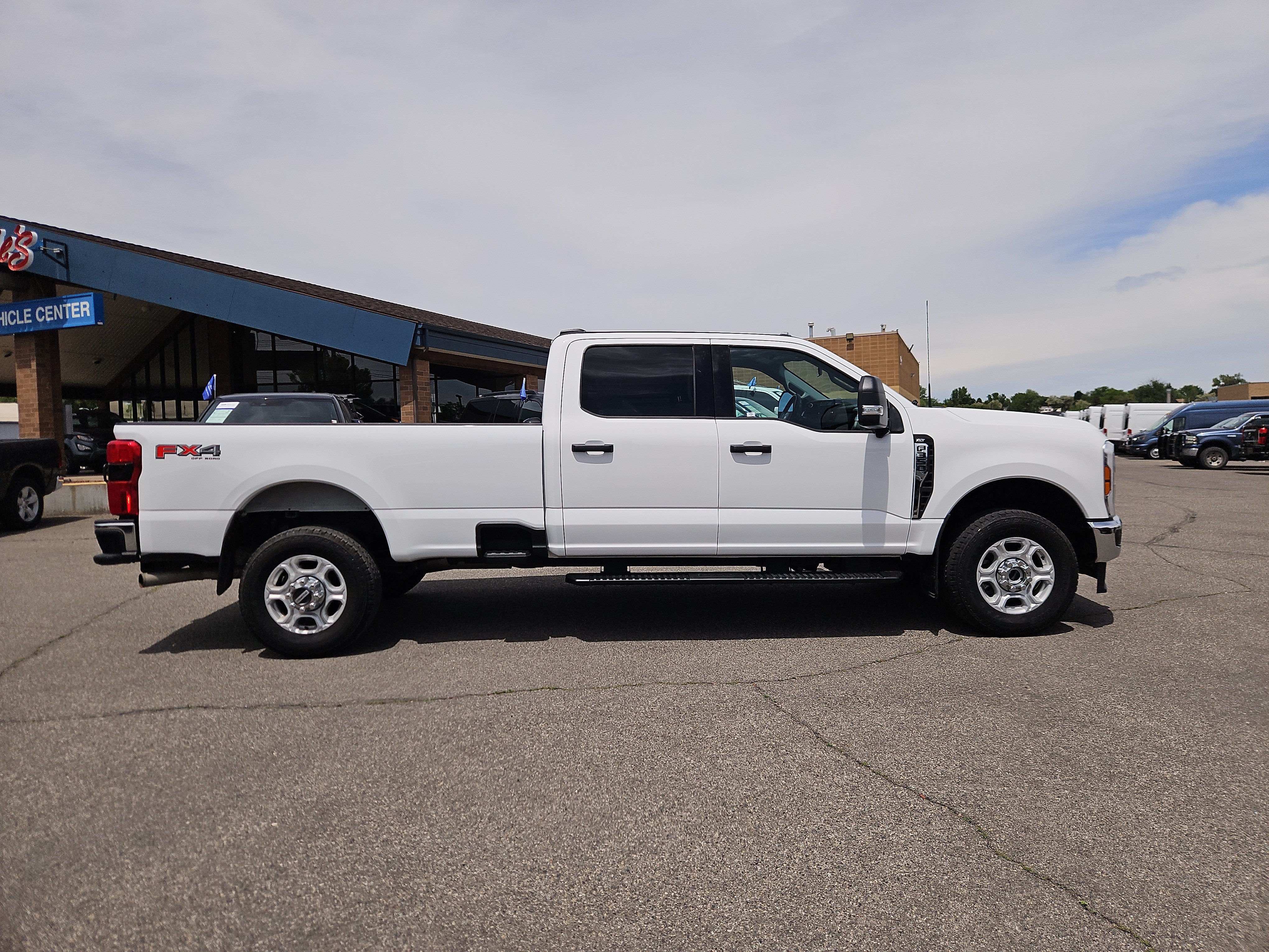 Certified 2025 Ford F350 XLT w/ 360-Degree Camera Package AWD/4WD image 6