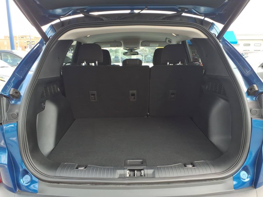 Certified 2023 Ford Escape Active AWD/4WD image 8