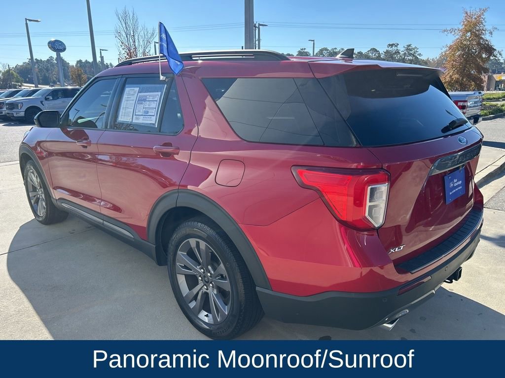Certified 2023 Ford Explorer XLT w/ Equipment Group 202A image 5