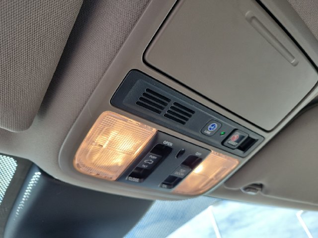 Used 2023 Honda Odyssey Elite image 35