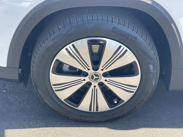 Used 2023 Mercedes-Benz EQB 300 4MATIC image 39