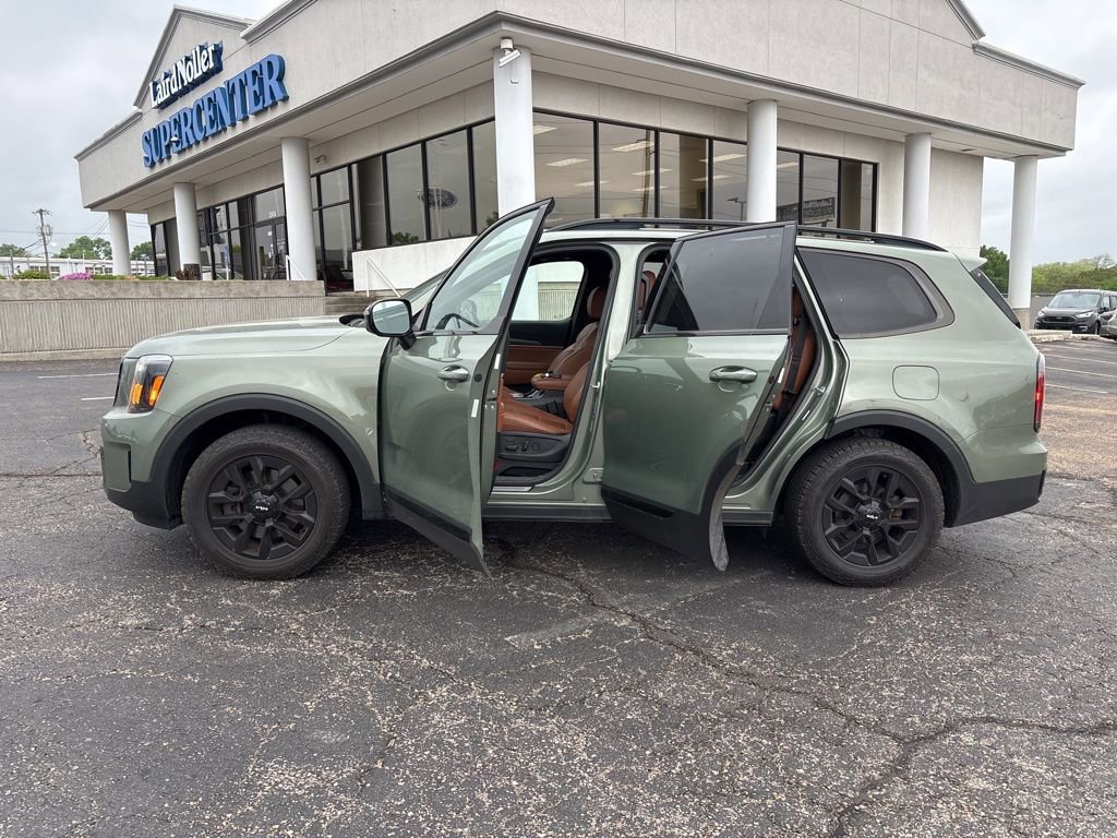 Used 2024 Kia Telluride SX X-Pro AWD/4WD image 4