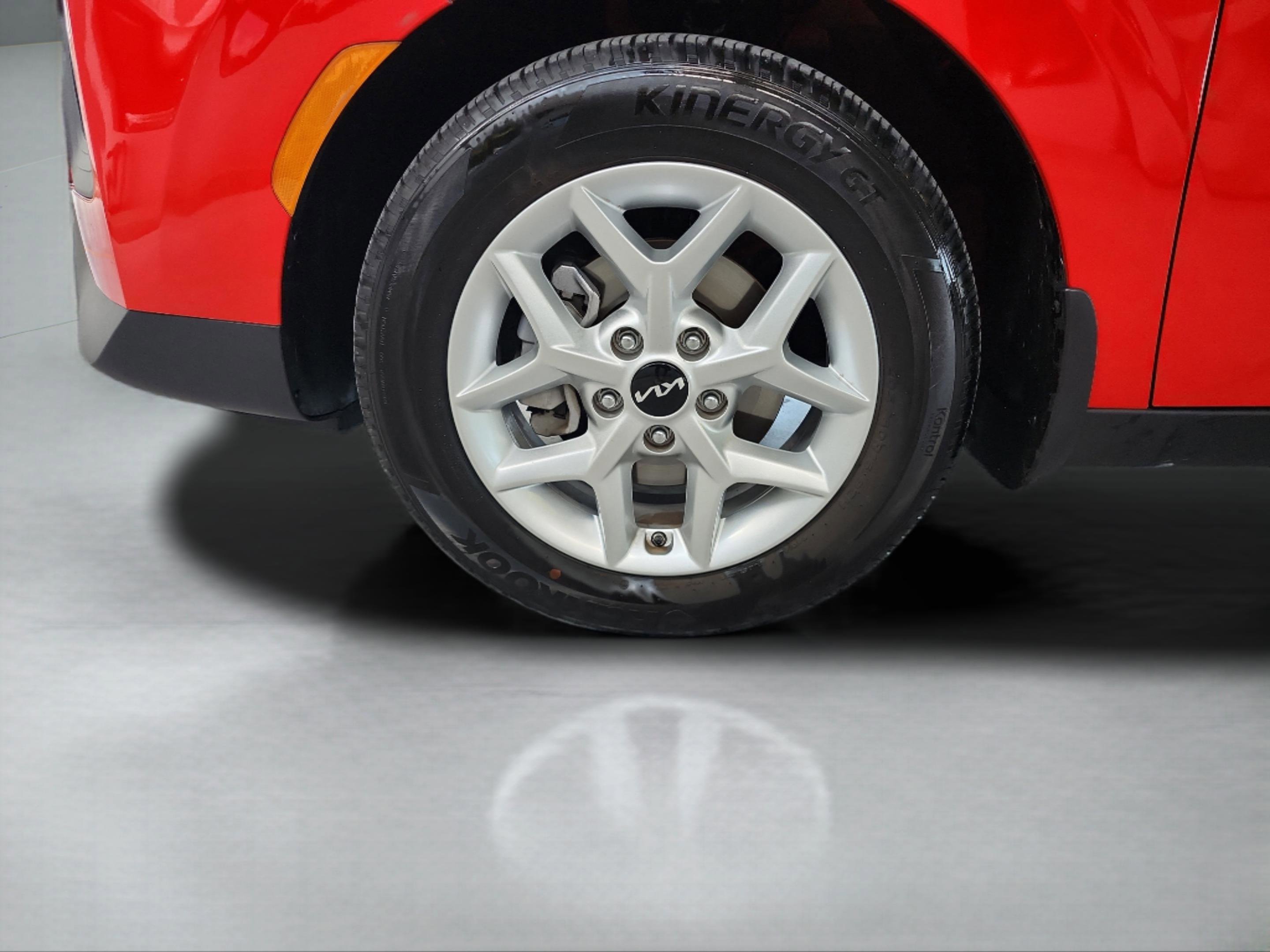 Used 2022 Kia Soul LX w/ Technology Package FWD image 26