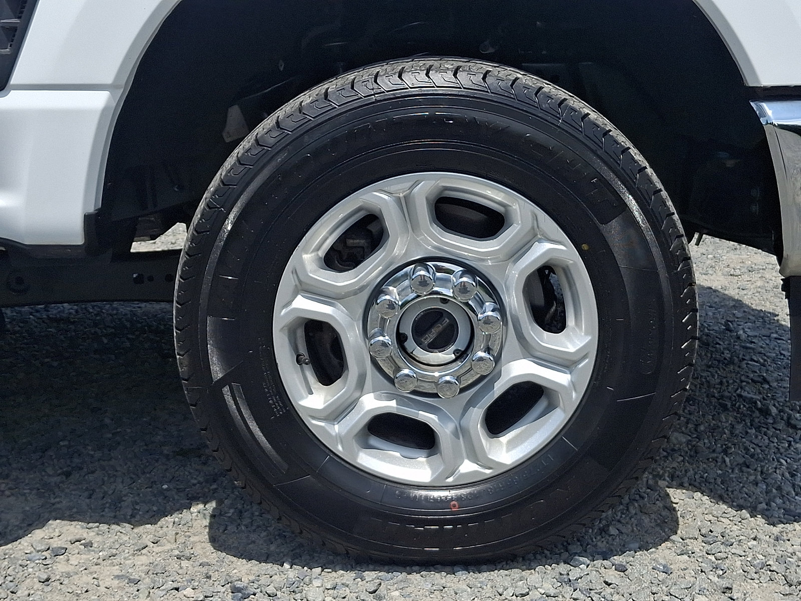 Certified 2025 Ford F250 XLT AWD/4WD image 9