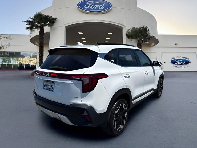 Used 2024 Kia Seltos SX w/ SX Sunroof Package AWD/4WD image 6