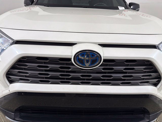 Used 2020 Toyota RAV4 XSE w/ XSE Grade Weather Package AWD/4WD image 4