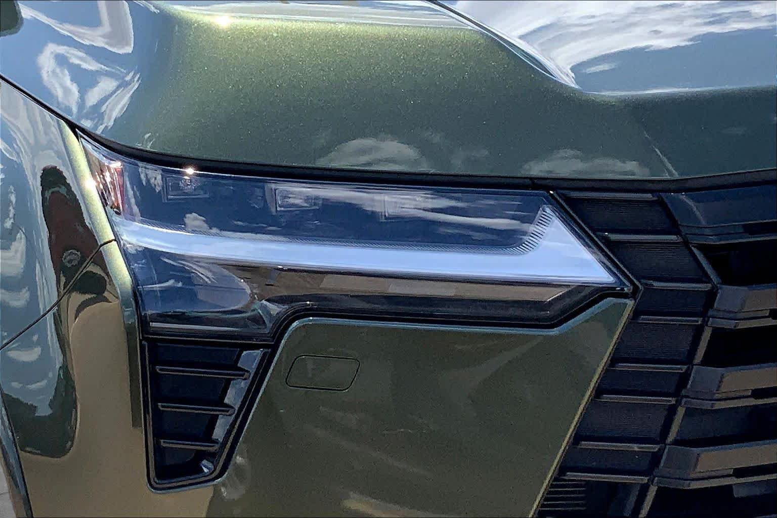 Used 2024 Lexus GX 550 w/ Accessory Package (Z1) AWD/4WD image 28