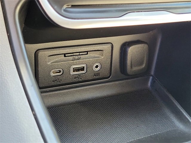 Used 2019 GMC Terrain SLT w/ Preferred Package image 16