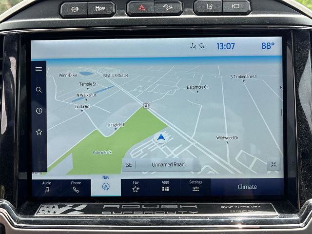 Certified 2022 Ford F250 Platinum w/ FX4 Off-Road Package image 27